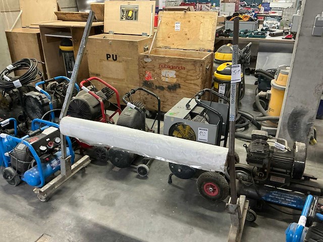 Mobiele profielstalen rolhouder - afbeelding 2 van  4