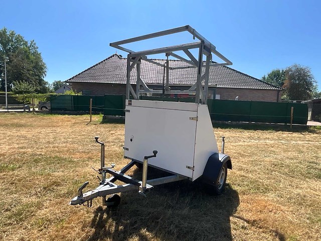 Mobiele reclame aanhangwagen 750kg - afbeelding 1 van  9