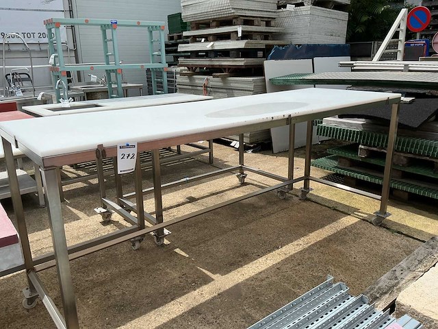 Mobiele rvs snijtafel - afbeelding 1 van  2