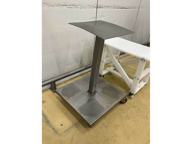 Mobiele rvs tableau - afbeelding 4 van  7