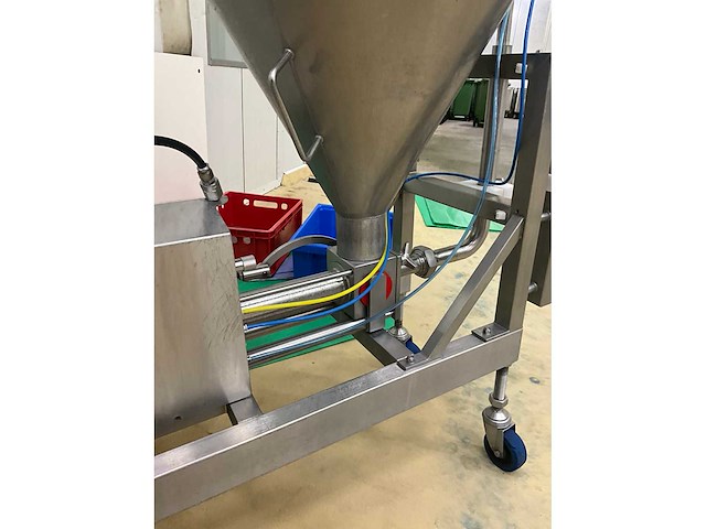 Mobiele rvs turbo volumetrische sausdoseerpomp sismatec met ketel - afbeelding 2 van  13