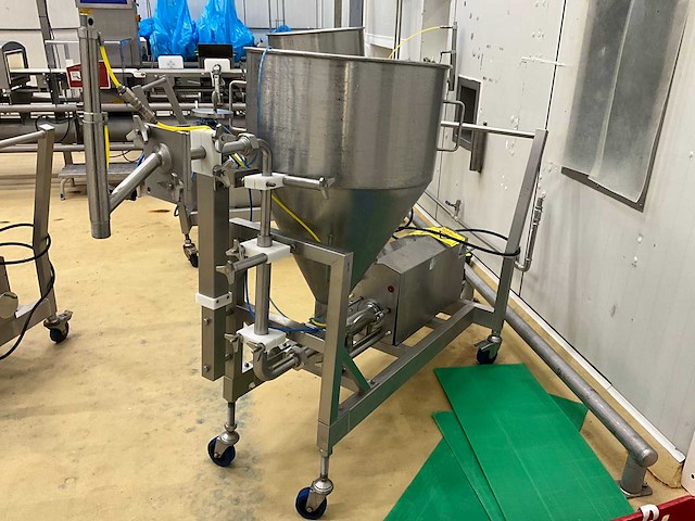 Mobiele rvs turbo volumetrische sausdoseerpomp sismatec met ketel - afbeelding 4 van  13