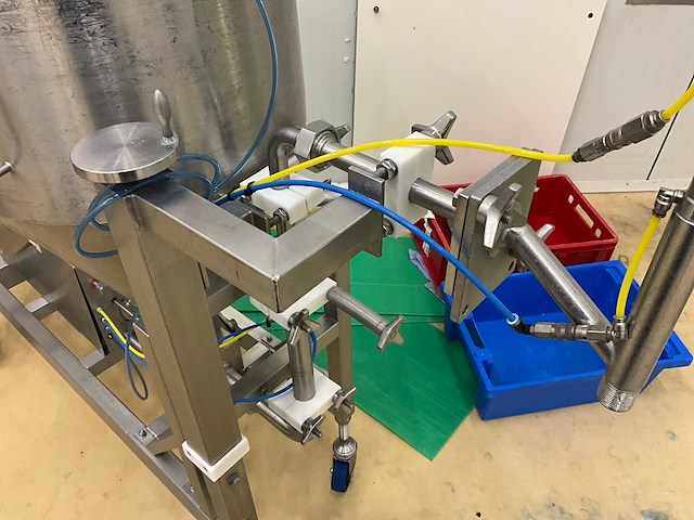 Mobiele rvs turbo volumetrische sausdoseerpomp sismatec met ketel - afbeelding 5 van  13