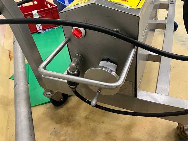 Mobiele rvs turbo volumetrische sausdoseerpomp sismatec met ketel - afbeelding 10 van  13