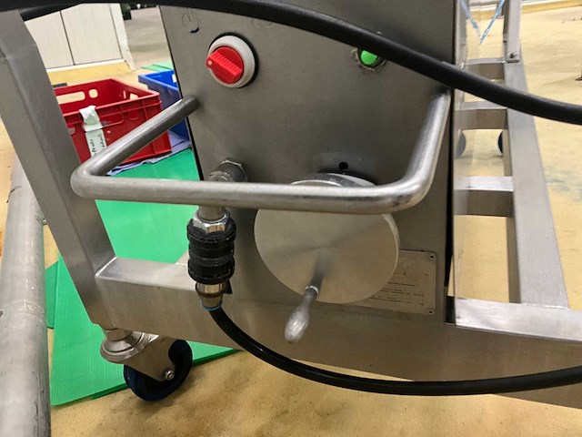 Mobiele rvs turbo volumetrische sausdoseerpomp sismatec met ketel - afbeelding 11 van  13