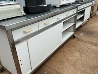 Mobiele rvs werktafel - afbeelding 1 van  3