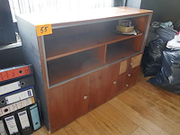 Mobiele scheidingswand, teaktafel, kast - afbeelding 3 van  3
