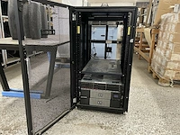 Mobiele serverkast met inhoud - afbeelding 20 van  23