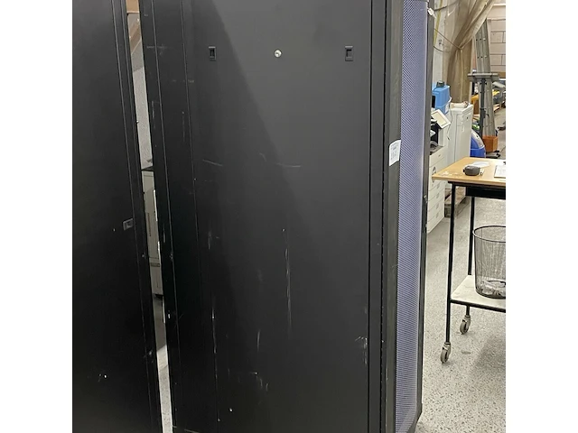 Mobiele serverkast - afbeelding 8 van  10