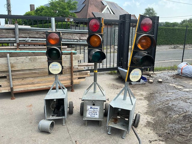 Mobiele signalisatie verkeerslichten - afbeelding 1 van  5
