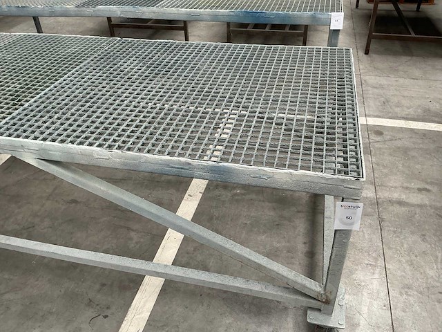 Mobiele spuitkar - afbeelding 2 van  4