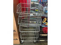 Mobiele stapel draadmanden - afbeelding 2 van  2