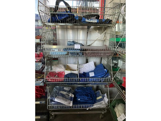 Mobiele stapel draadmanden - afbeelding 1 van  1