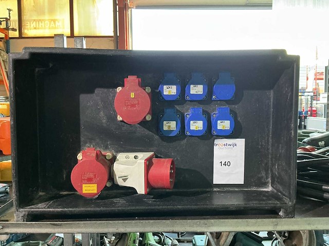 Mobiele stroomverdeelkast - afbeelding 1 van  3