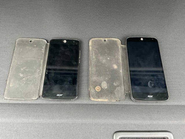 Mobiele telefoon acer (2x) - afbeelding 1 van  3