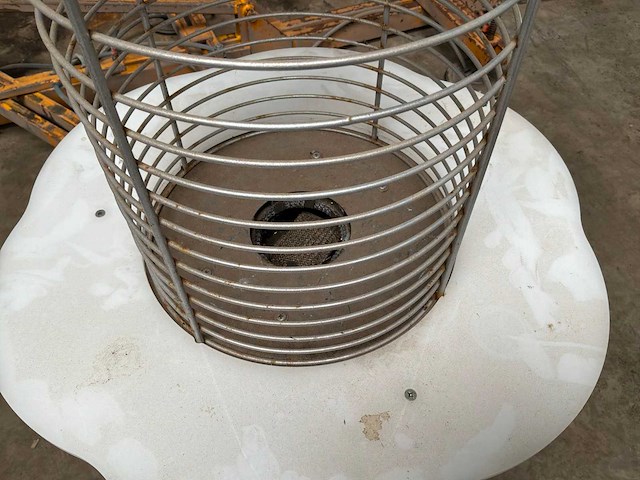 Mobiele terrasverwarming - afbeelding 7 van  7