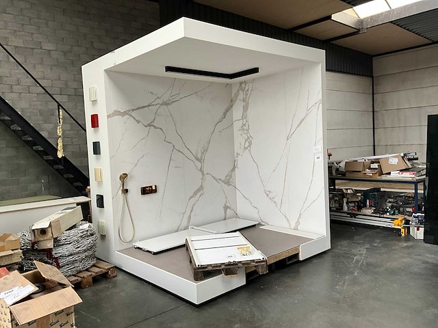Mobiele toonzaal box - afbeelding 1 van  12
