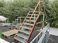 Mobiele trap - afbeelding 2 van  2