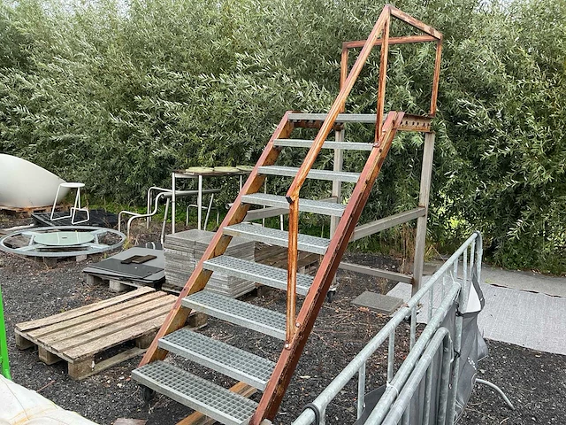 Mobiele trap - afbeelding 2 van  2