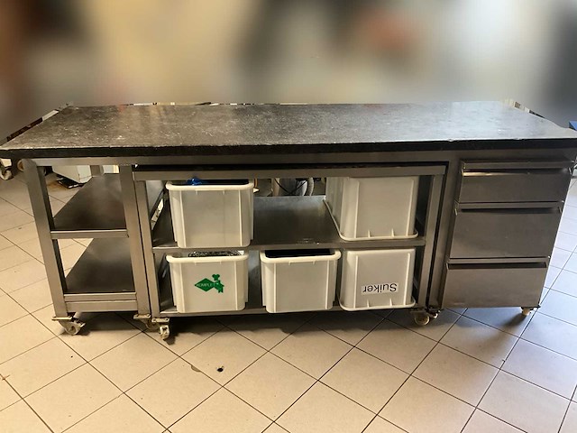 Mobiele werktafel - rvs met massief arduinen blad (2x) - afbeelding 6 van  13