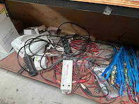 Mobiele werktafel met inhoud - afbeelding 8 van  17