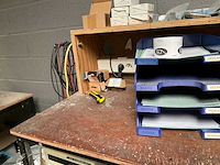 Mobiele werktafel met inhoud - afbeelding 15 van  17