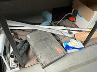 Mobiele werktafel met inhoud - afbeelding 13 van  13