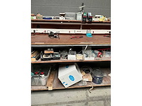 Mobiele werktafel met inhoud - afbeelding 16 van  22