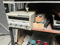 Mobiele werktafel met inhoud - afbeelding 22 van  22