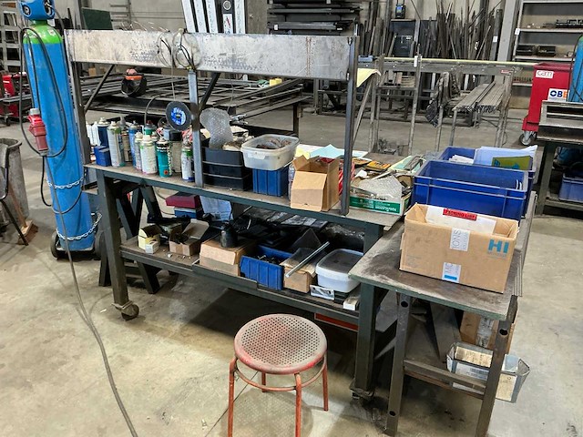 Mobiele werktafel - afbeelding 2 van  2