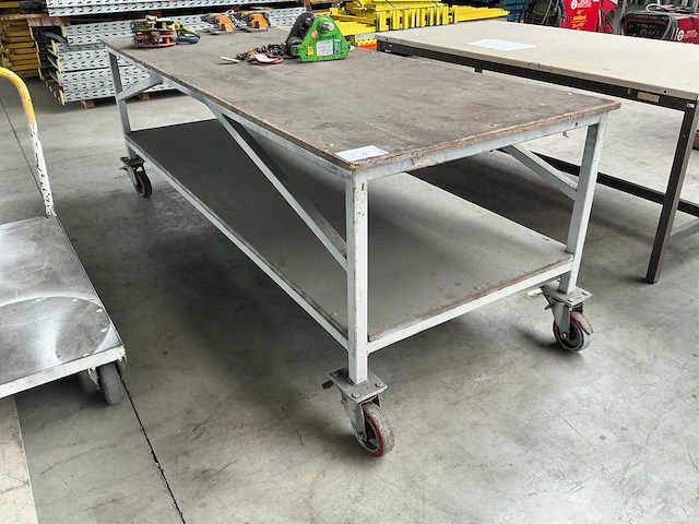 Mobiele werktafel - afbeelding 1 van  3