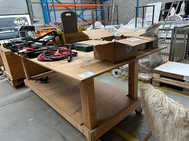 Mobiele werktafel - afbeelding 1 van  3