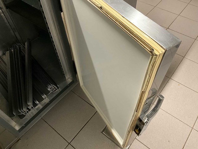 Mobiele werktafel/koeling - rvs met massief arduinen blad - afbeelding 2 van  13