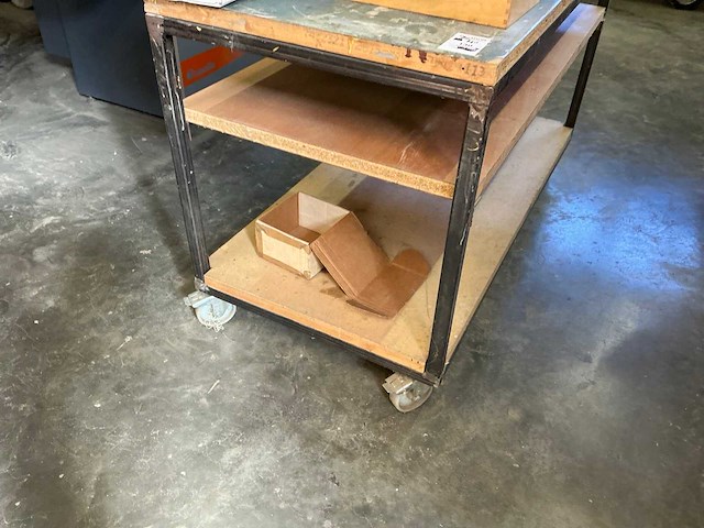 Mobiele werktafels (2x) - afbeelding 2 van  5