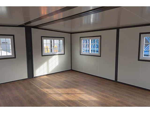 Mobiele woonunit / kantoor 28m2 - afbeelding 11 van  23