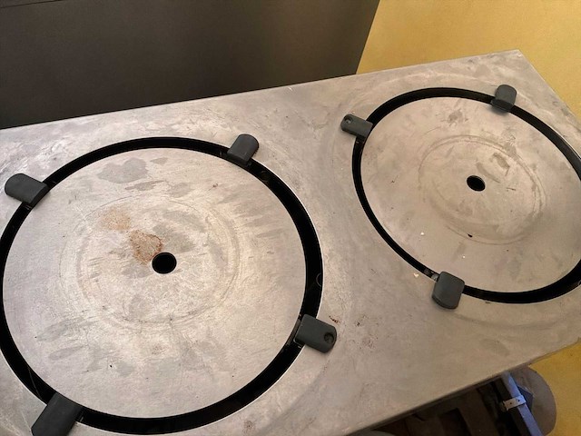 Mobile containing bordenverwarmer - afbeelding 3 van  4