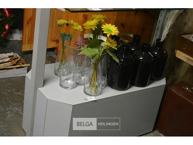 Mobile rek met 2 glazen leggers 180x85 cm - afbeelding 3 van  3