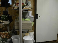 Mobile rek met 2 glazen leggers 180x85 cm - afbeelding 1 van  2