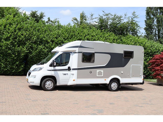 Mobilhome camper capron t 337 diesel 131pk 2015 - afbeelding 1 van  1