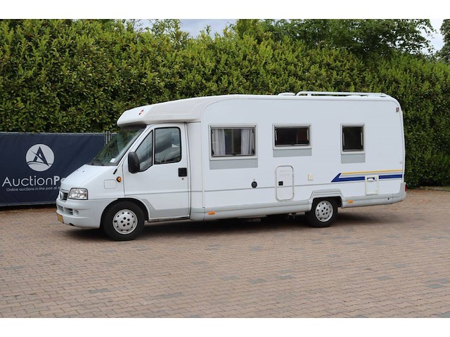 Mobilhome camper fiat 244 burstner diesel 128pk 2003 - afbeelding 1 van  1