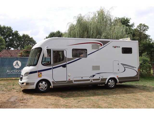 Mobilhome camper frank 680 diesel 2013 - afbeelding 1 van  1