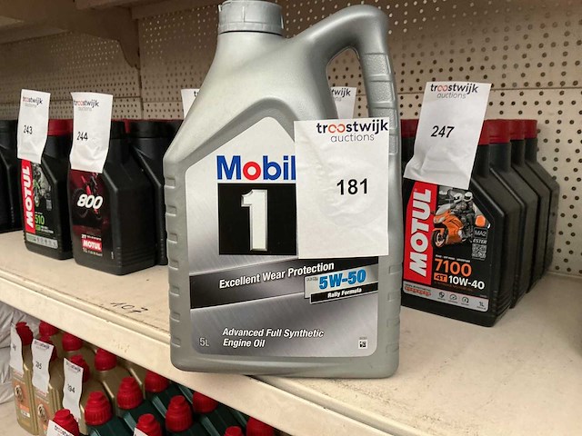 Mobil,inhoud 5 liter motor olie - afbeelding 1 van  1