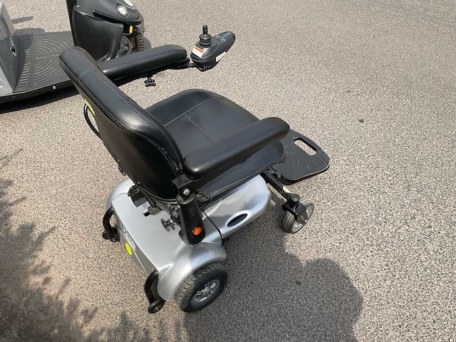 Mobimed - p321 - rolstoel - afbeelding 4 van  6