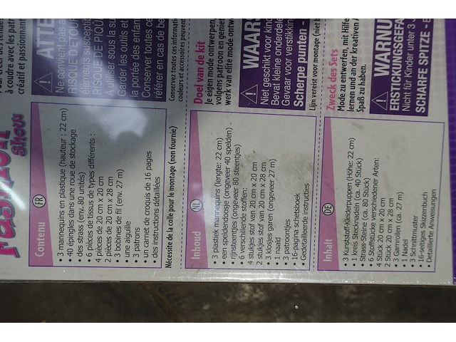 Mode-ontwerp set creative - afbeelding 3 van  3