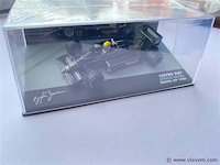 Modelauto - afbeelding 1 van  3