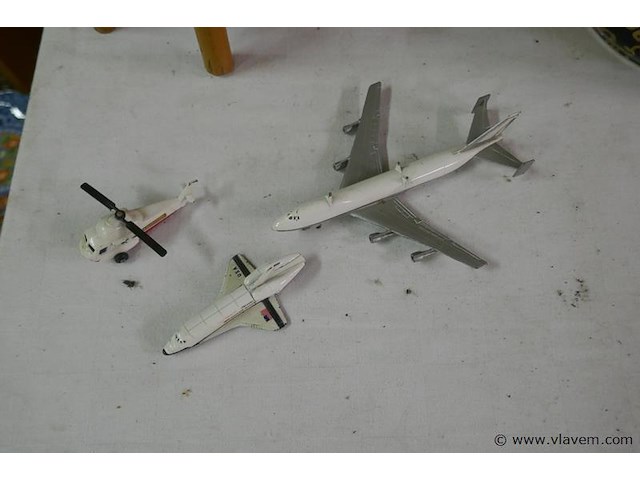Modelvliegtuigen - afbeelding 2 van  3