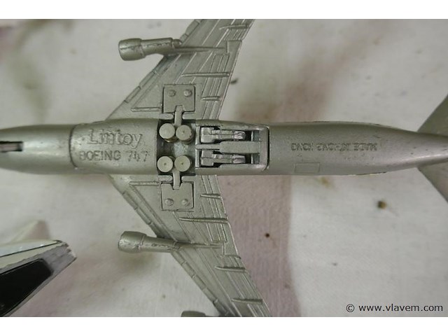 Modelvliegtuigen - afbeelding 1 van  3