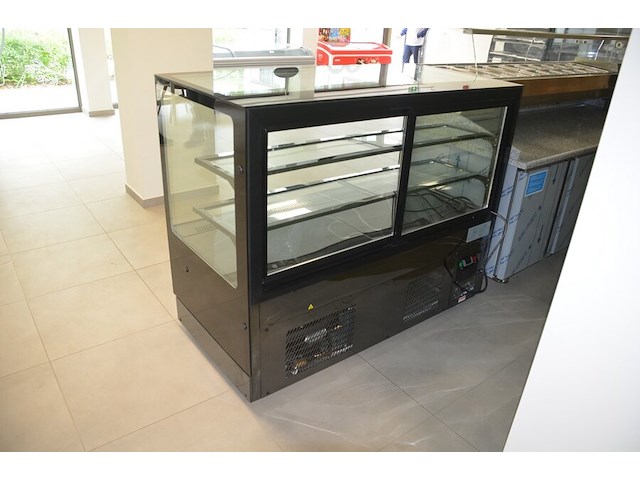 Moderne open koeltoog 2 schuifdeuren ggm gastro afm. 1,5m lang - afbeelding 4 van  9