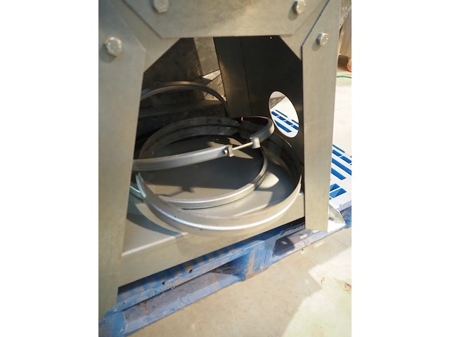 Modesta - afbeelding 8 van  9