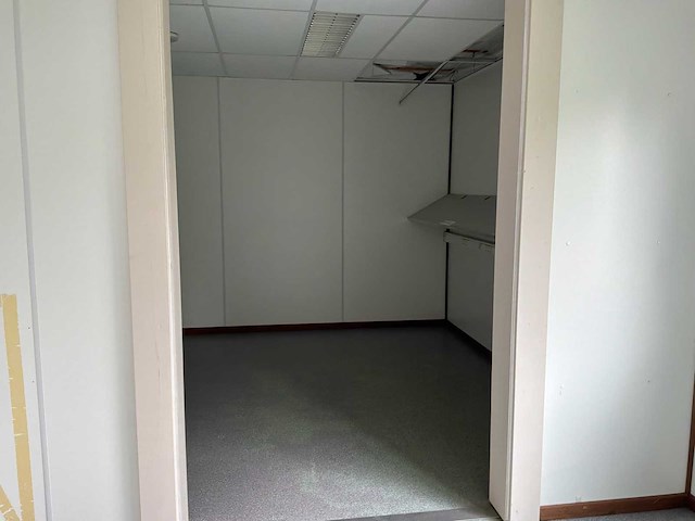 Modulair kantoorgebouw – paviljoen a4 – 536 m² op 2 verdiepingen met geïntegreerde toegangscontrole en huisautomatisering/ overige units en containers - afbeelding 24 van  55